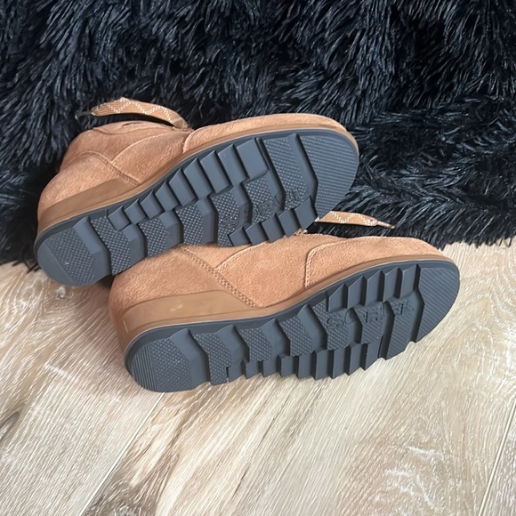 Sorel Ankle Boots 7.5 - Picture 4 of 4
